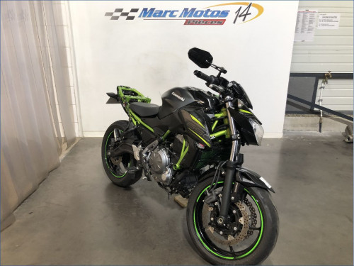 KAWASAKI Z650 