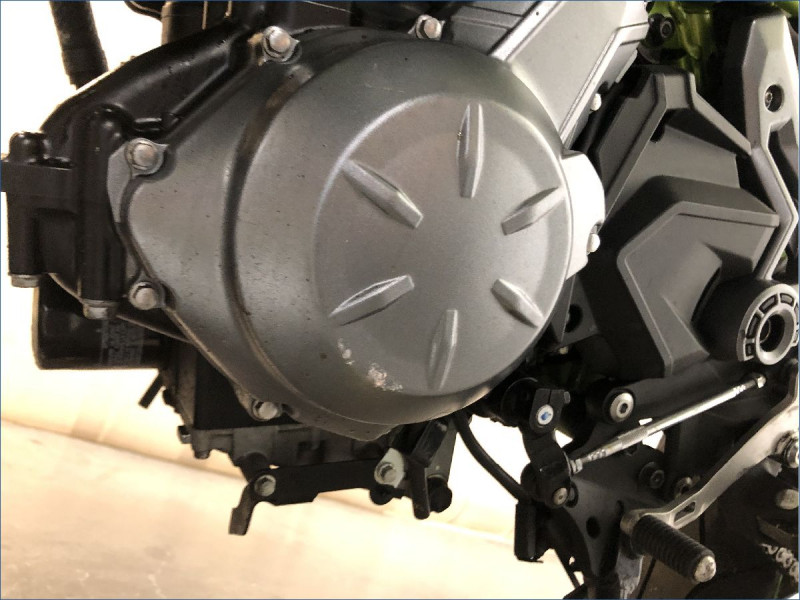 KAWASAKI Z650 