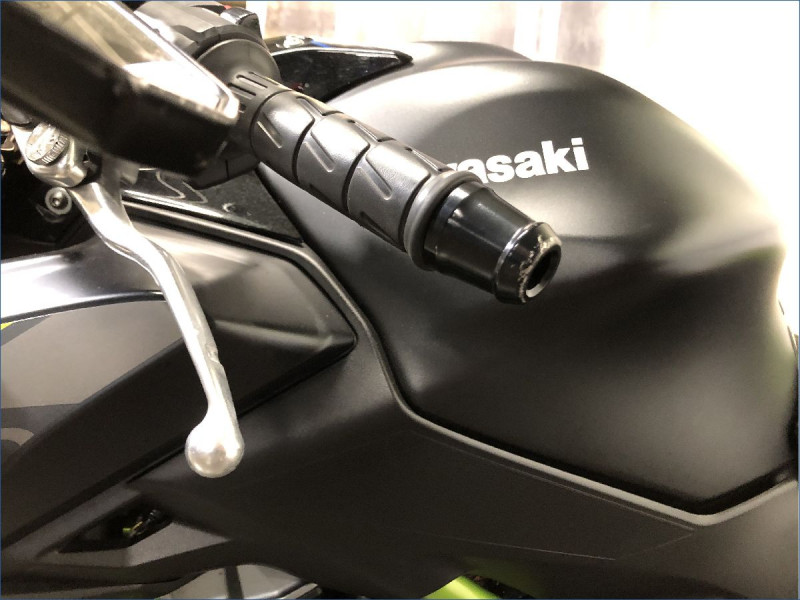 KAWASAKI Z650 