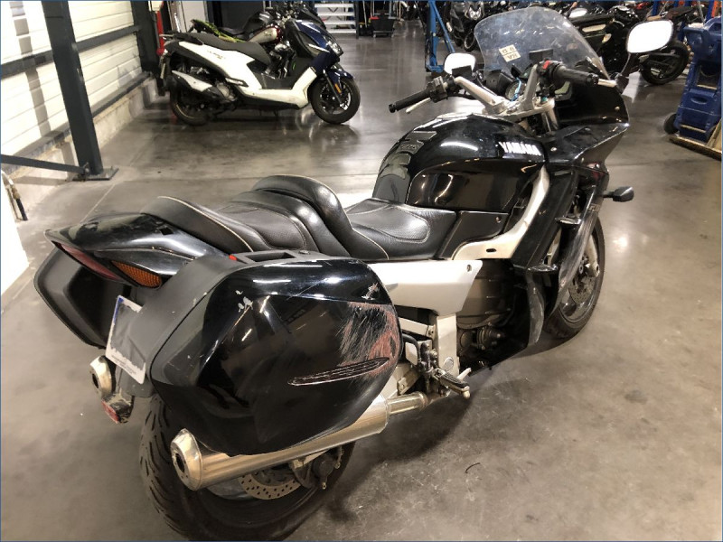 YAMAHA 1300 FJR 