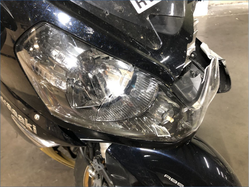 KAWASAKI 1400 GTR 