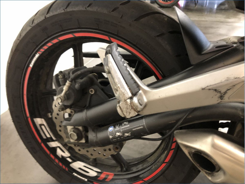 KAWASAKI ER6 N