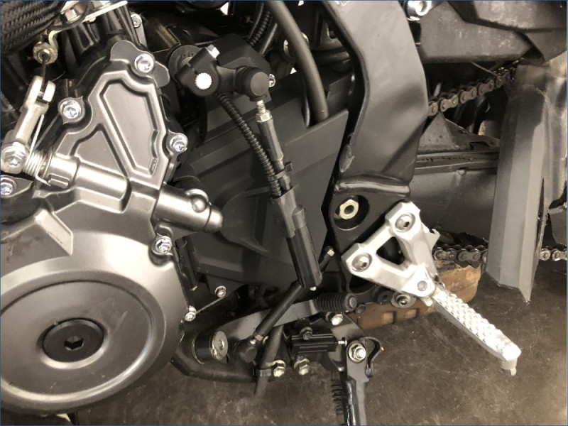 SUZUKI GSX-8S 