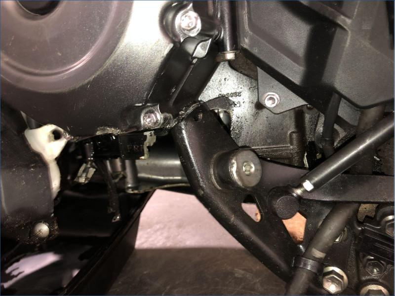 SUZUKI GSX-8S 