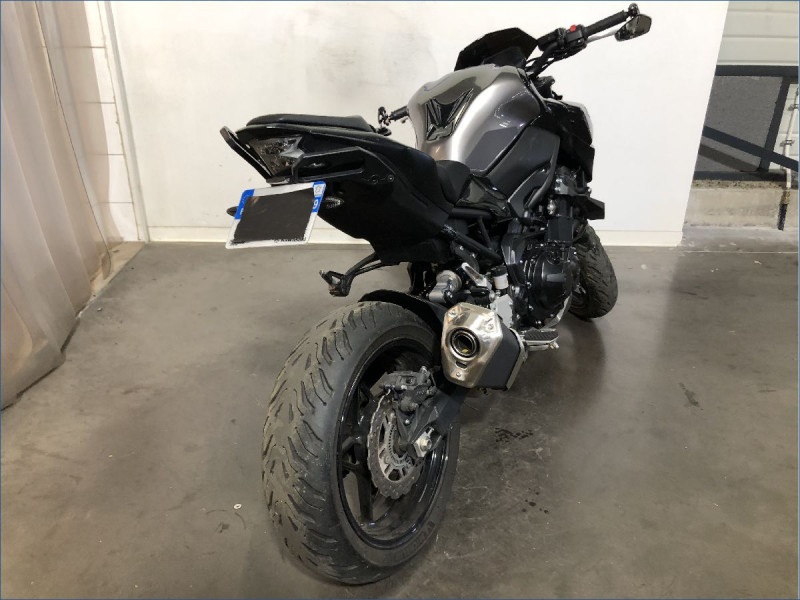 KAWASAKI Z900 