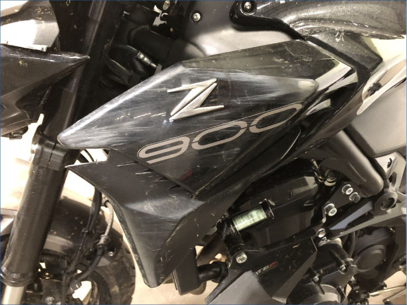 KAWASAKI Z900 