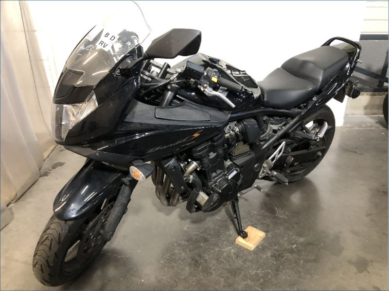 SUZUKI 650 BANDIT S