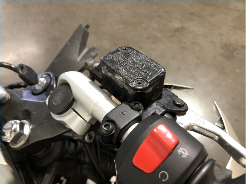 YAMAHA 125 YZF R 