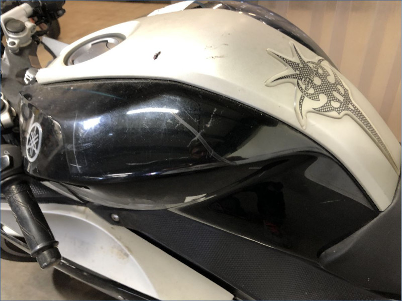 YAMAHA 125 YZF R 