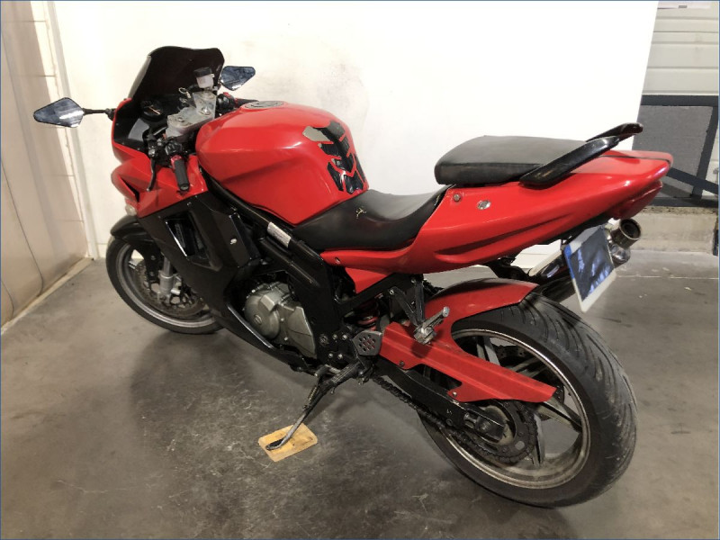 HYOSUNG 650 GT 