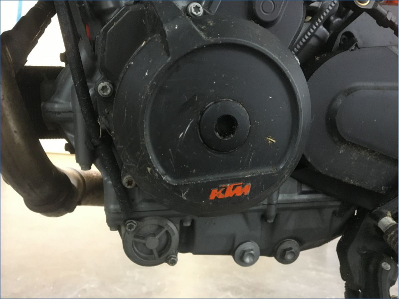 KTM 890 DUKE R