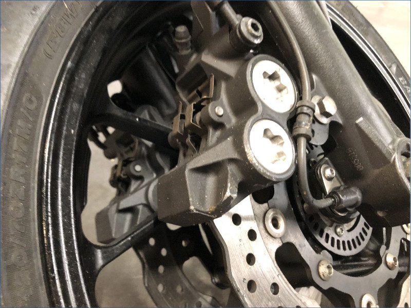 YAMAHA MT07 
