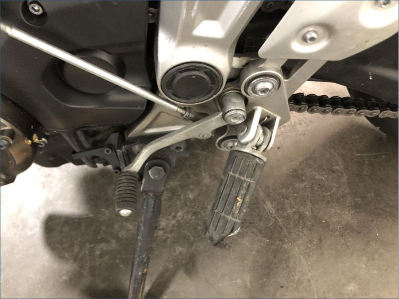 YAMAHA MT07 