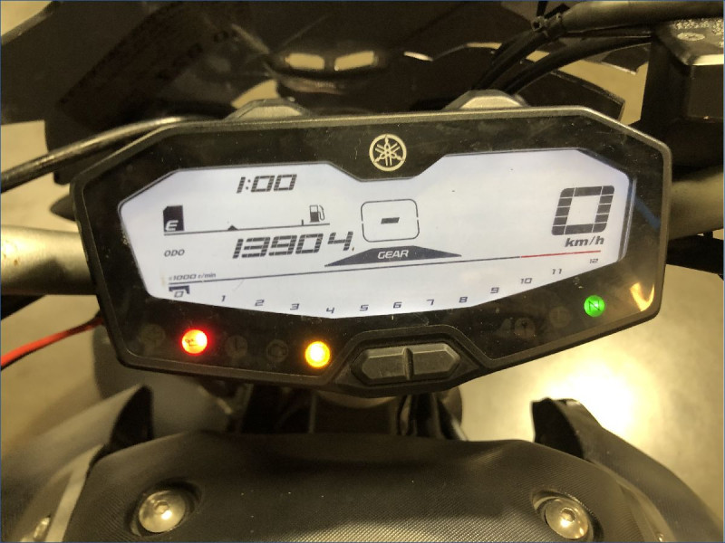 YAMAHA MT07 