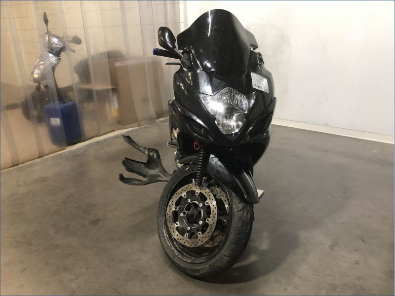 SUZUKI 650 GSXF 