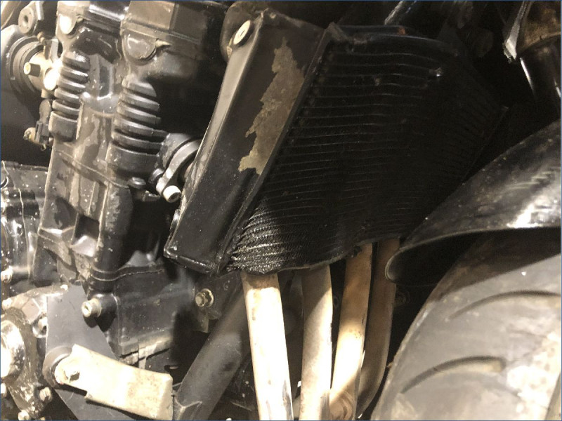SUZUKI 650 GSXF 