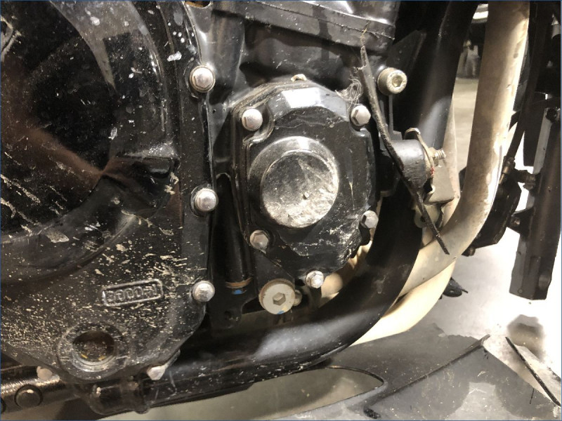 SUZUKI 650 GSXF 
