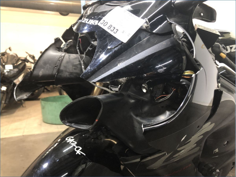 SUZUKI 1300 GSXR HAYABUSA 