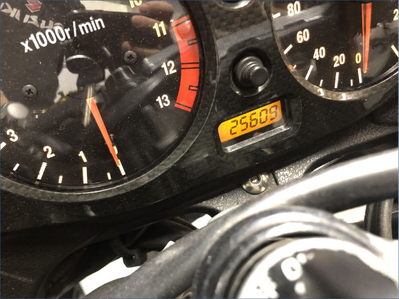 SUZUKI 1300 GSXR HAYABUSA 