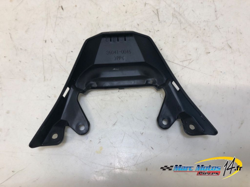 JONCTION ARRIERE DE CACHES LATERAUX KAWASAKI ZX6R 636 2019