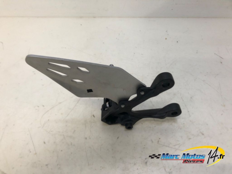 PLATINE AVANT GAUCHE KAWASAKI ZX6R 636 2019