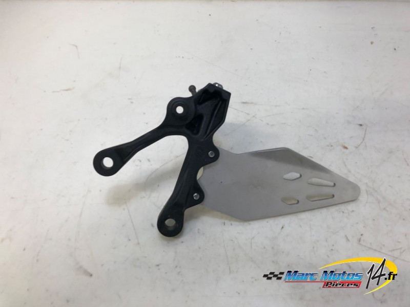 PLATINE AVANT GAUCHE KAWASAKI ZX6R 636 2019