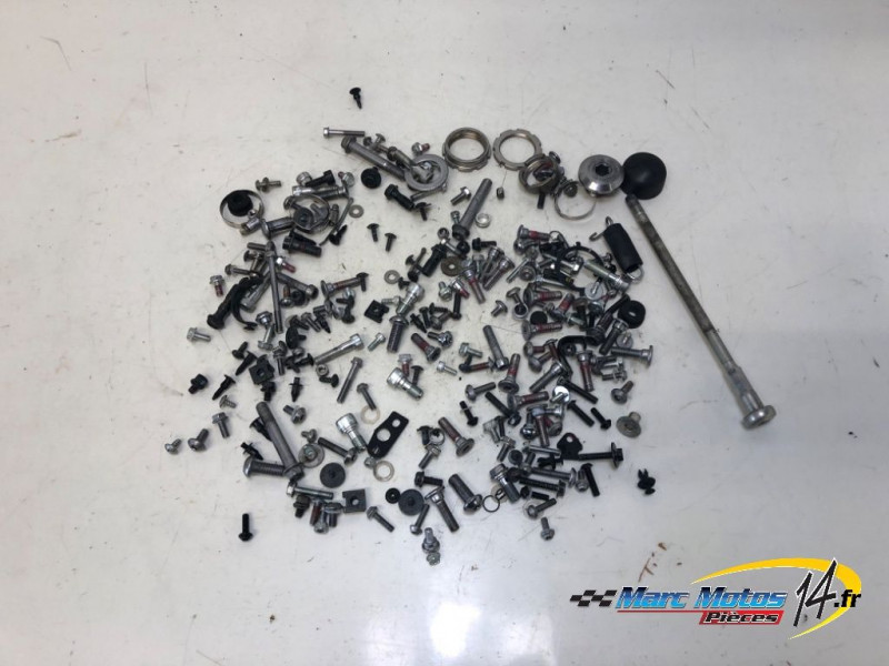 VISSERIE KAWASAKI ZX6R 636 2019