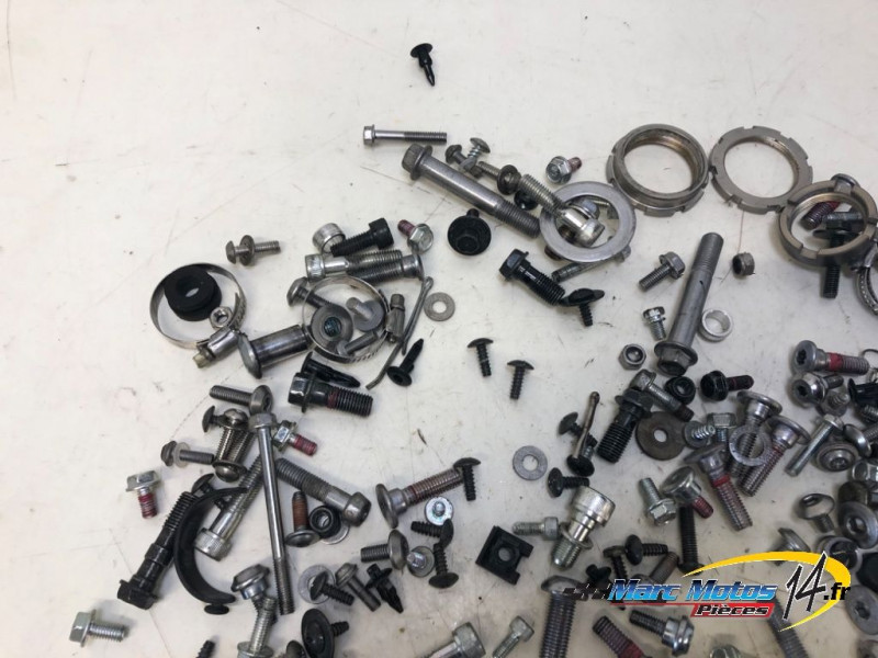 VISSERIE KAWASAKI ZX6R 636 2019