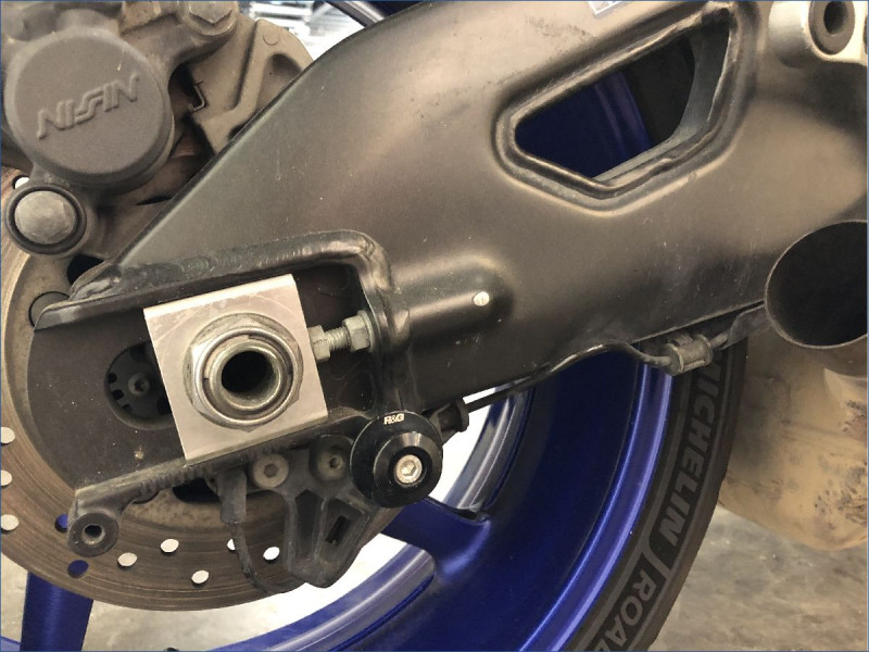 YAMAHA MT10 