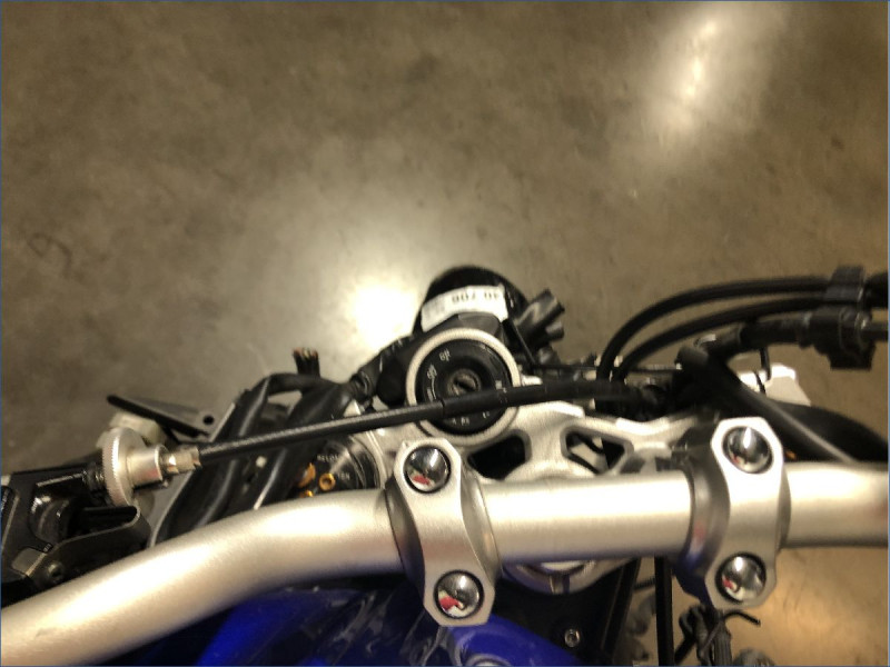 YAMAHA MT10 