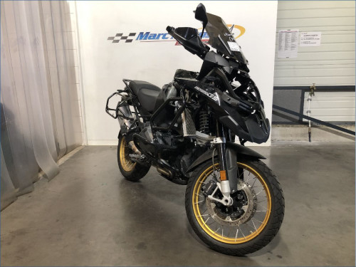 BMW R1250GS TRIPLE-BLACK