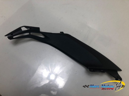 CACHE LATERAL INTERMEDIAIRE GAUCHE KAWASAKI Z800 2015