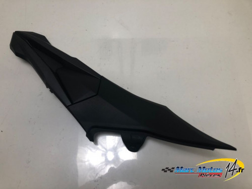 HABILLAGE DE RENFORT DE CADRE DROIT KAWASAKI Z800 2015