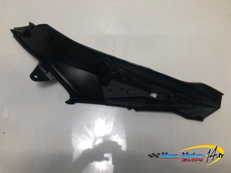 HABILLAGE DE RENFORT DE CADRE DROIT KAWASAKI Z800 2015
