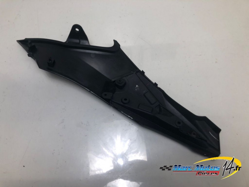 HABILLAGE DE RENFORT DE CADRE GAUCHE KAWASAKI Z800 2015