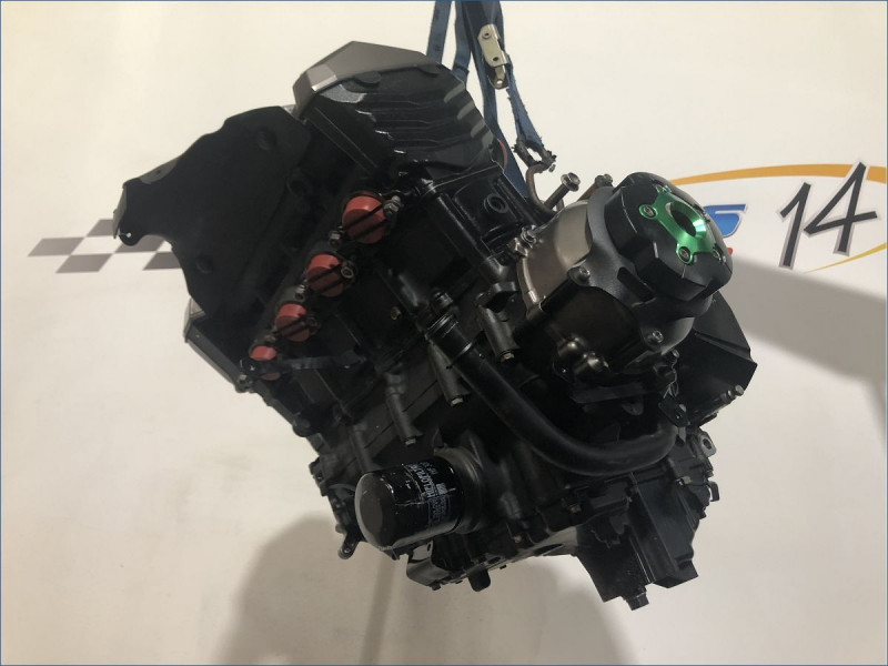 MOTEUR KAWASAKI Z800 2015