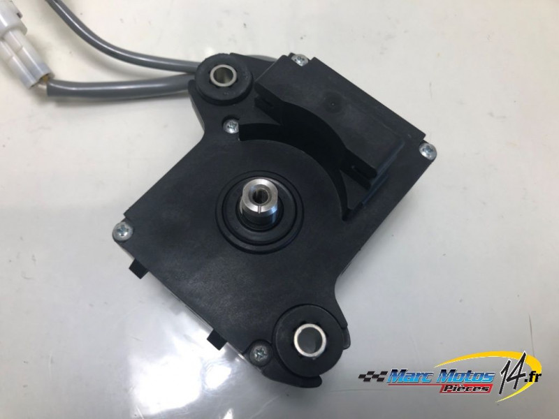 MOTEUR DE VALVE D'ECHAPPEMENT KAWASAKI Z800 2015