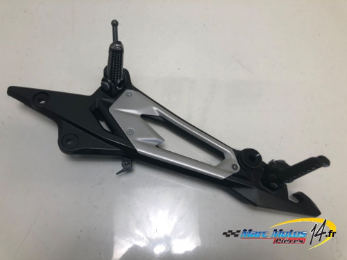 PLATINE MIXTE DROITE KAWASAKI Z800 2015