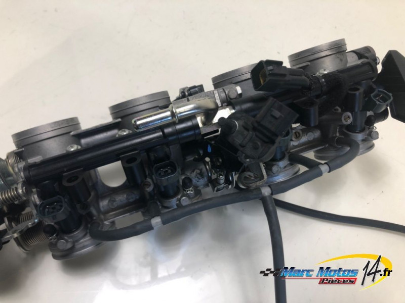 RAMPE D'INJECTION KAWASAKI Z800 2015