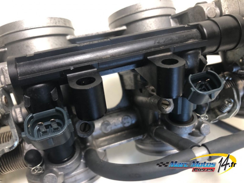 RAMPE D'INJECTION KAWASAKI Z800 2015