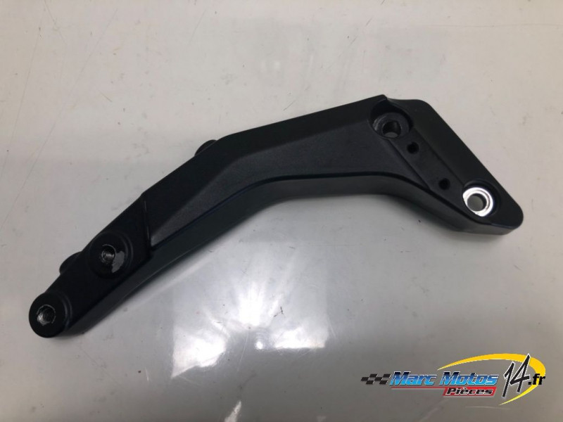 RENFORT DE CADRE GAUCHE KAWASAKI Z800 2015