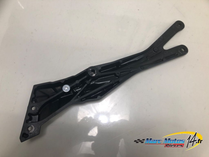 RENFORT DE CADRE GAUCHE KAWASAKI Z800 2015