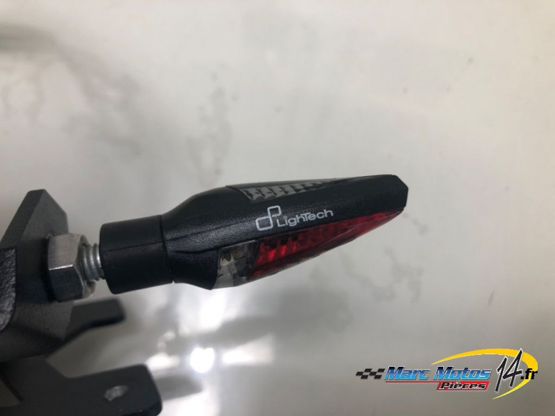 SUPPORT DE PLAQUE KAWASAKI Z800 2015