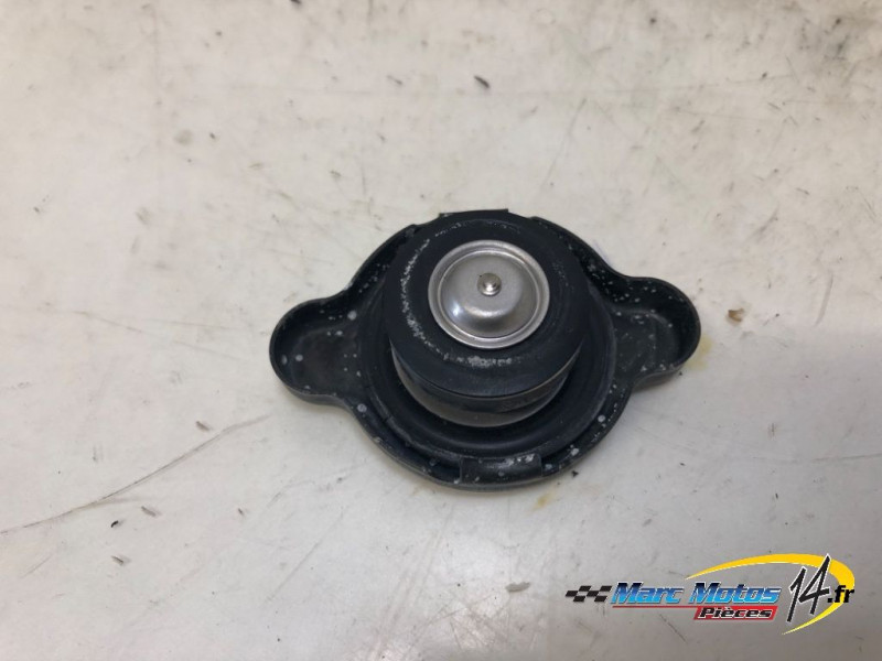 BOUCHON DE RADIATEUR KAWASAKI Z750 2008
