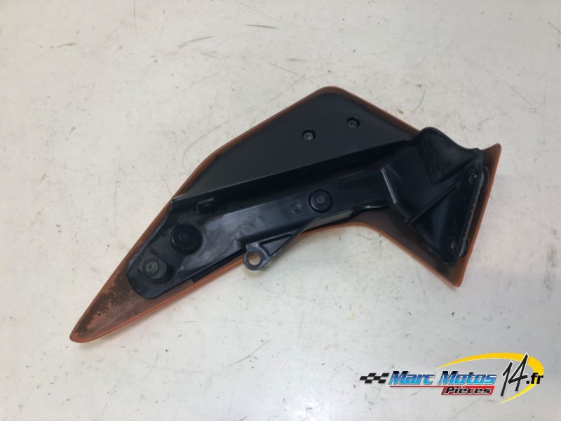 ECOPE DE RADIATEUR DROITE KAWASAKI Z750 2008