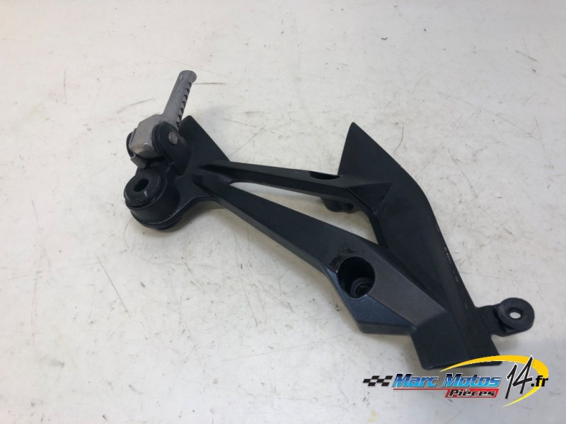 PLATINE ARRIERE DROITE KAWASAKI Z750 2008
