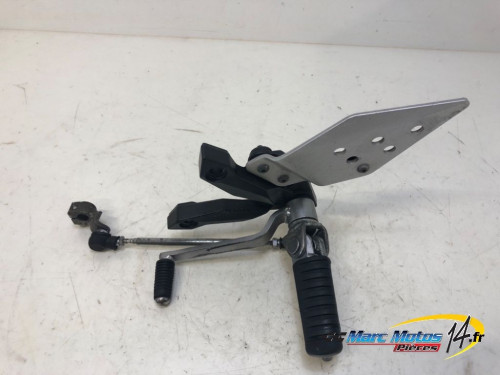 PLATINE AVANT GAUCHE KAWASAKI Z750 2008