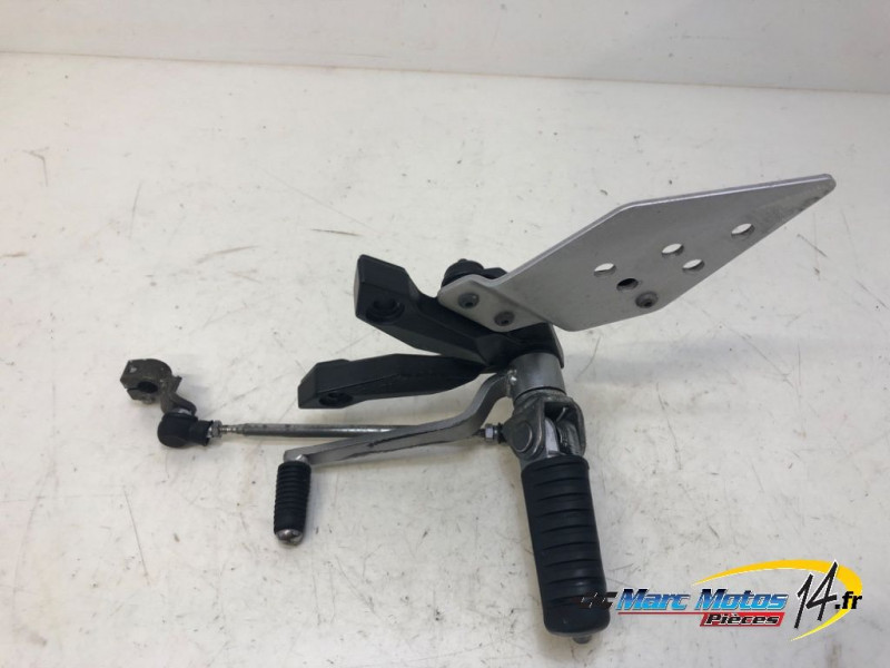 PLATINE AVANT GAUCHE KAWASAKI Z750 2008