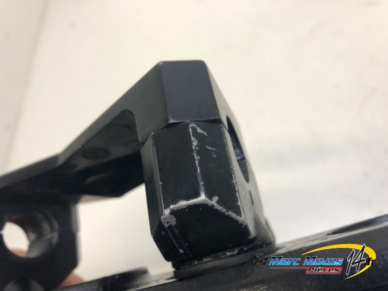 TE DE FOURCHE SUPERIEUR KAWASAKI Z750 2008