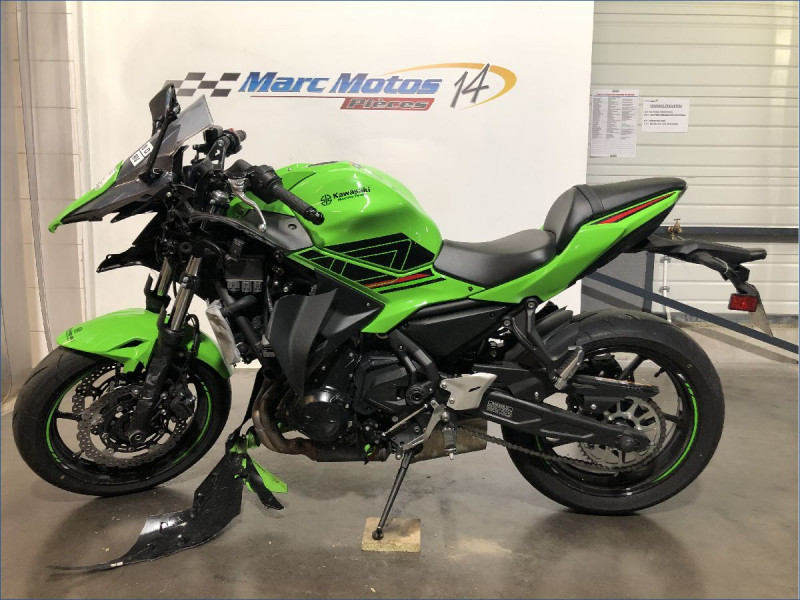 KAWASAKI 650 NINJA 